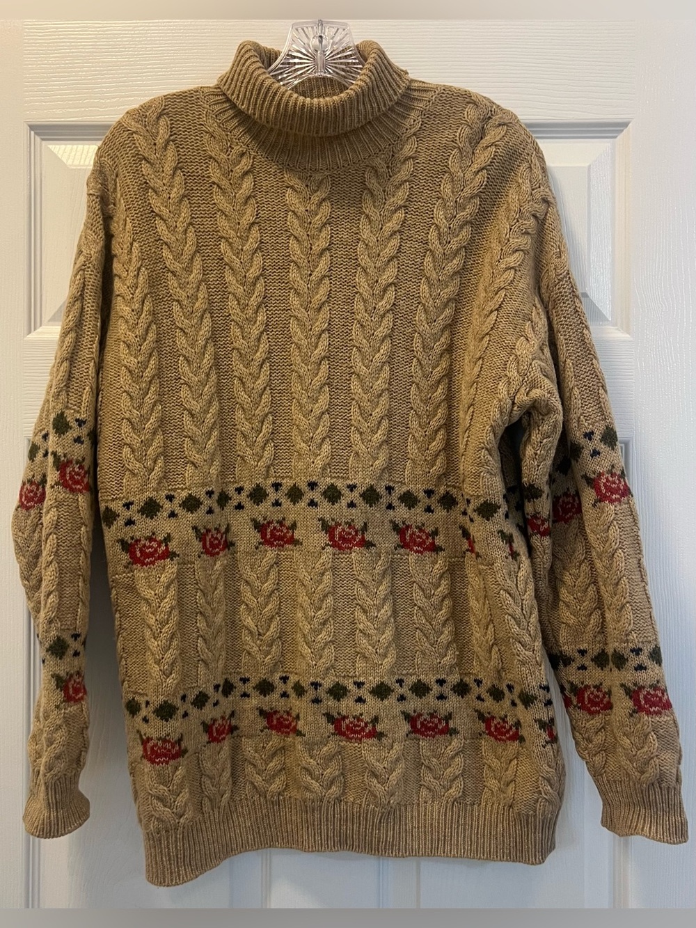 Vintage United Colors Of Benetton Cable Knit Sweater, Made in Italy. Fits Size M